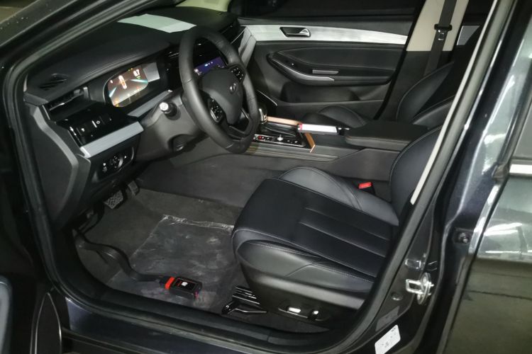 奇瑞 艾瑞泽5 PLUS 2021款 小AI 1.5L CVT享PLUS中控内饰19