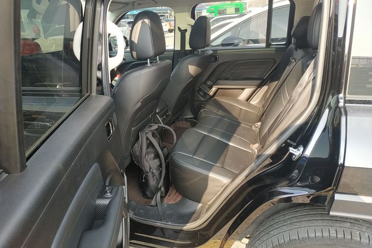 哈弗猛龙新能源 2023款 Hi4 102 探索版中控内饰7004