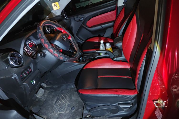 东南DX3 2016款 1.5T SRG CVT旗舰型局部细节19