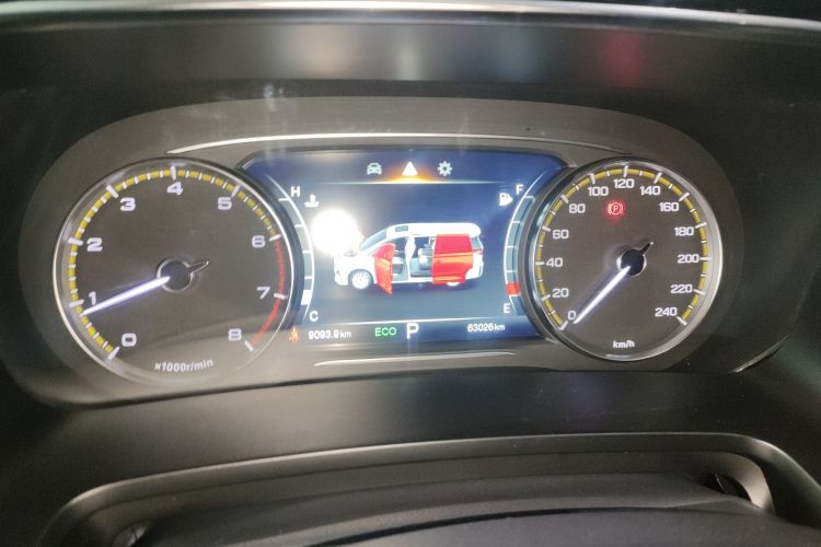 广汽传祺 传祺M8 2023款 领秀系列 390T 豪华版中控内饰14