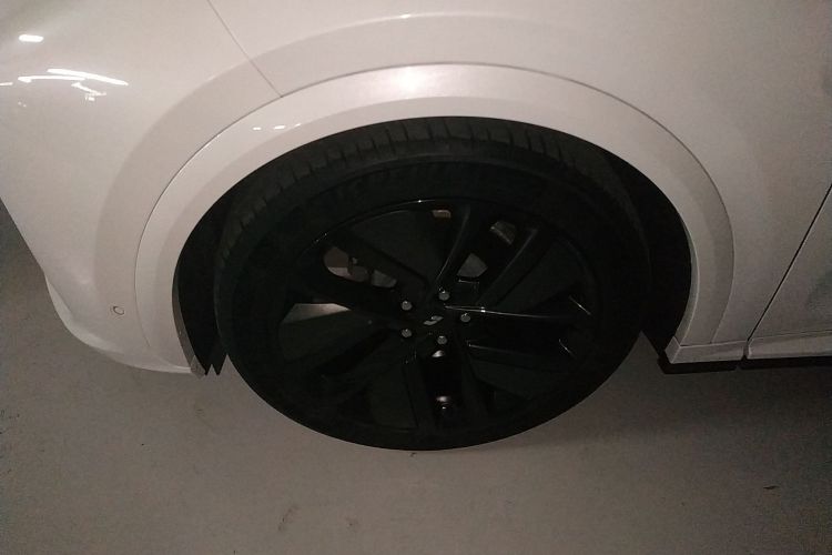 理想汽车 理想L7 2023款 Pro车身外观6007