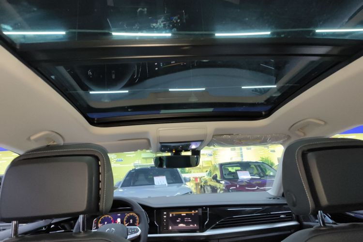 大众 帕萨特 2025款 出众款 380TSI 龙腾版局部细节22