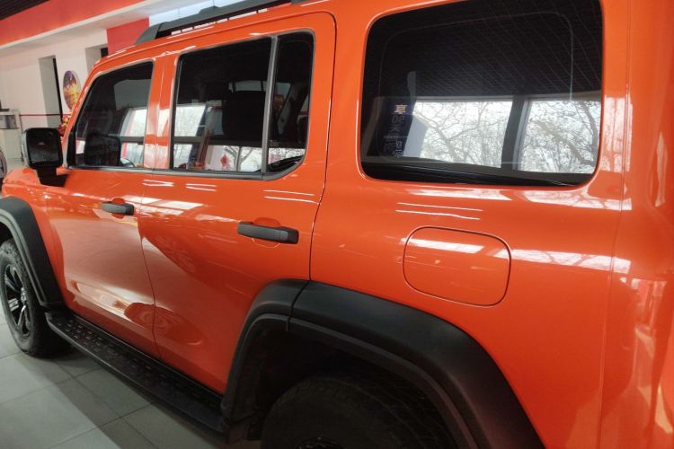 坦克300 2021款 越野版 2.0T 征服者车身外观6003