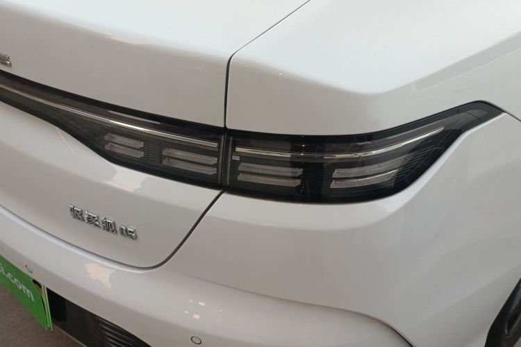 比亚迪 驱逐舰05 2024款 荣耀版 DM-i 120KM 旗舰型车身外观6006