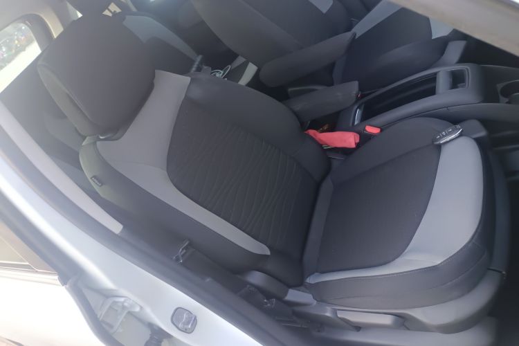 雪铁龙 C4 PICASSO 2015款 1.6T 时尚型 5座局部细节41