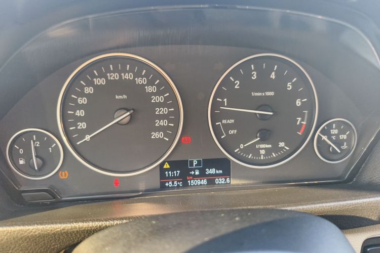 宝马3系 2015款 320Li 超悦版时尚型中控内饰14