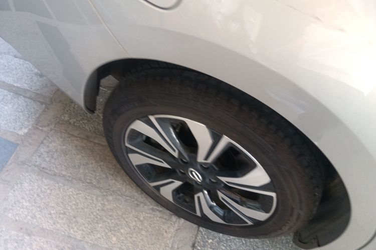 埃安 AION S 2020款 魅 580车身外观6002