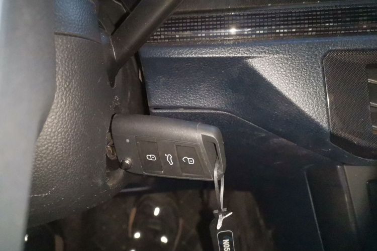 大众 朗逸 2025款 新锐 1.5L 出众新逸版中控内饰7001