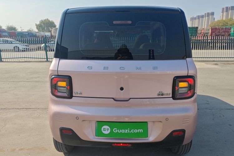 吉利银河 2023款 熊猫mini 200km 灵动熊车身外观6004