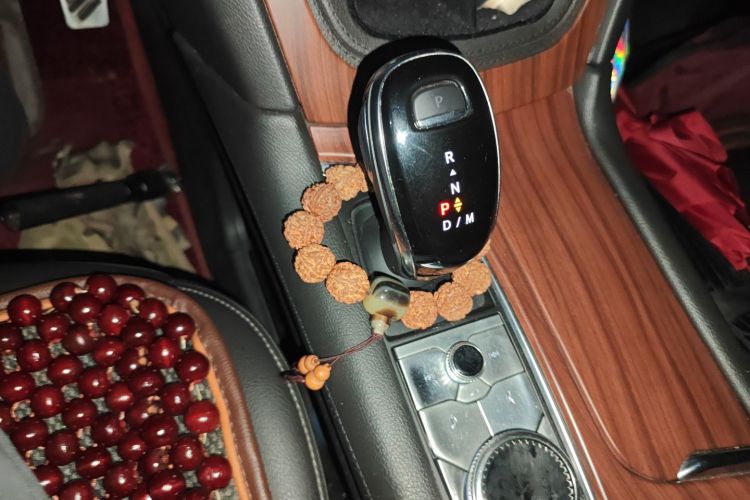 凯迪拉克XT5 2020款 改款 28T 四驱豪华型中控内饰18