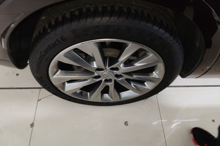 别克 2020款 昂科威S 652T 四驱Avenir艾维亚车身外观6008