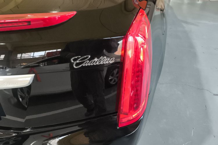 凯迪拉克XTS 2014款 28T 舒适型车身外观9