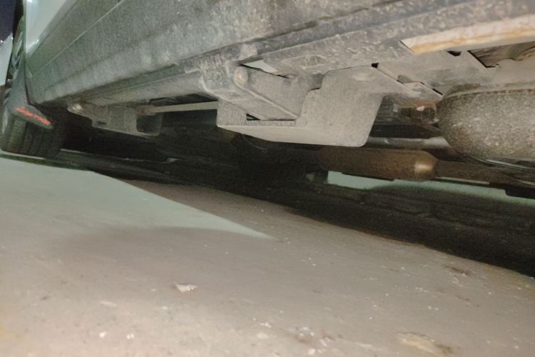 众泰T700 2017款 1.8T 双离合尊贵型局部细节9003