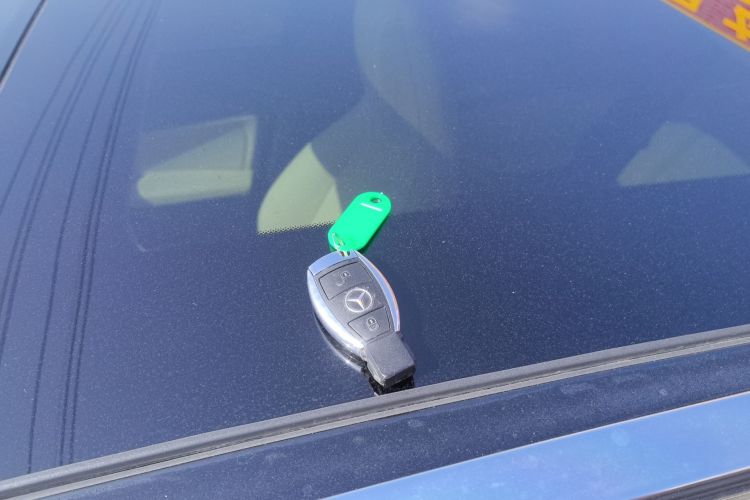 奔驰GLA 2016款 GLA 220 4MATIC 时尚型中控内饰11