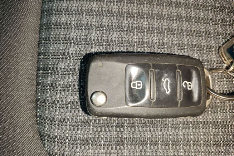 大众 桑塔纳 2018款 1.5L 手动风尚版中控内饰11