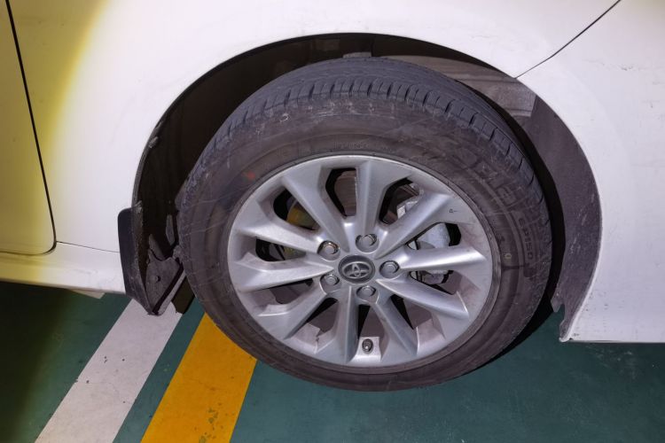 丰田 卡罗拉 2021款 1.2T S-CVT精英PLUS版车身外观10