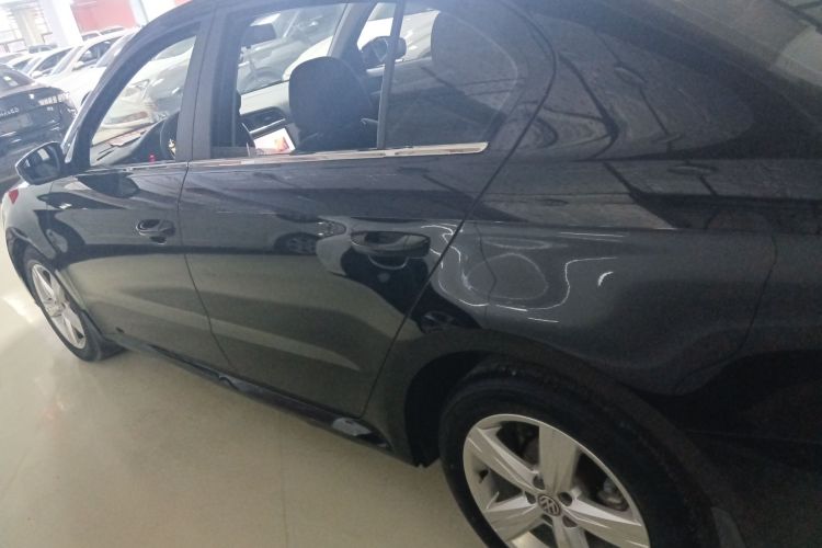 大众 朗逸 2017款 1.6L 自动风尚版车身外观6003