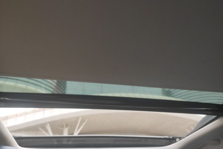 Jeep 自由光 2016款 2.4L 专业版中控内饰22