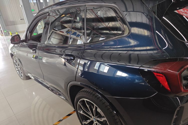 宝马X3 2023款 改款 xDrive30i 领先型 M曜夜套装车身外观6003
