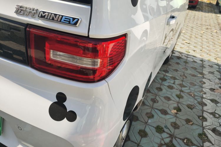 五菱汽车 宏光MINIEV 2020款 悦享款 三元锂车身外观9