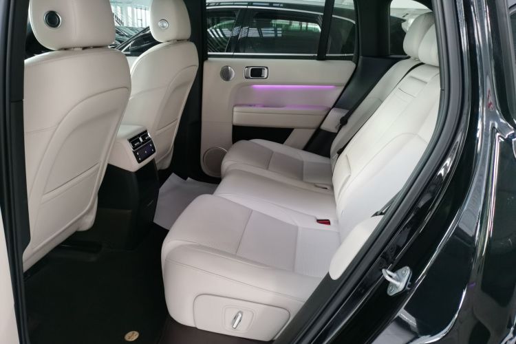 理想汽车 理想L6 2024款 Pro中控内饰21