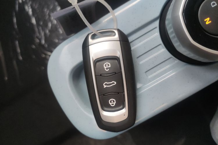 吉利银河 2024款 熊猫mini 200km 耐力熊中控内饰11