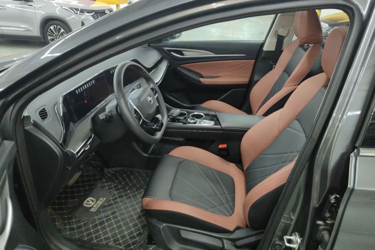 长安 逸动 2024款 PLUS 蓝鲸NE 1.4T GDI DCT高能版中控内饰19