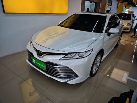 丰田 凯美瑞 2019款 改款 2.0G 豪华版