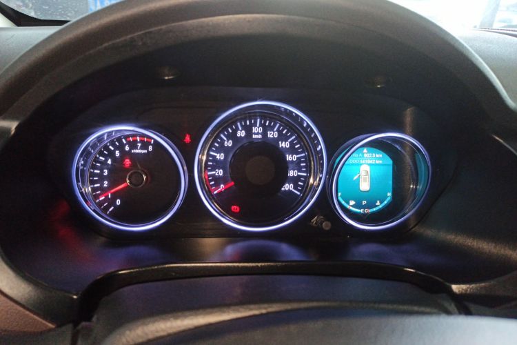 比速汽车 比速T5 2017款 1.5T 自动尊贵型局部细节14