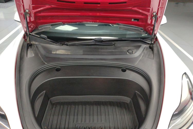 特斯拉 Model 3 2021款 标准续航后驱升级版机舱底盘24