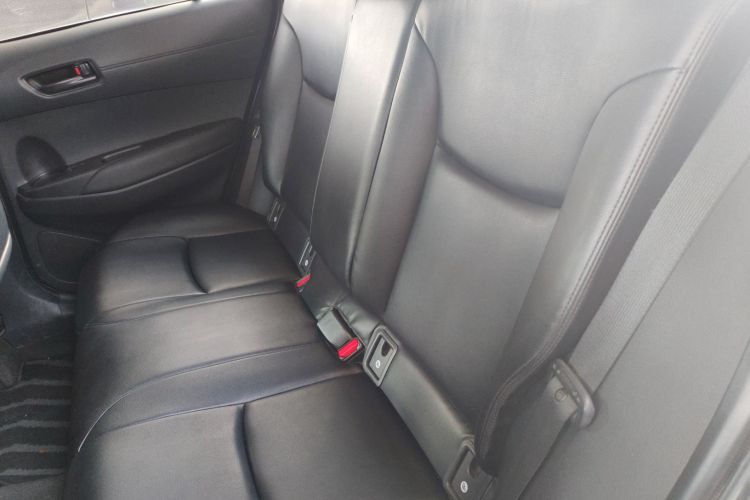 丰田 卡罗拉锐放 2022款 2.0L 先锋版中控内饰7004