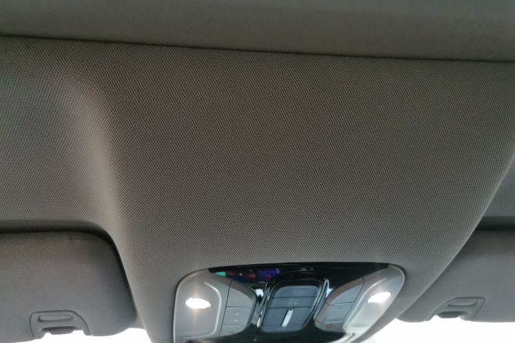 广汽传祺 传祺GS8 2017款 320T 两驱豪华智联版（七座）局部细节22