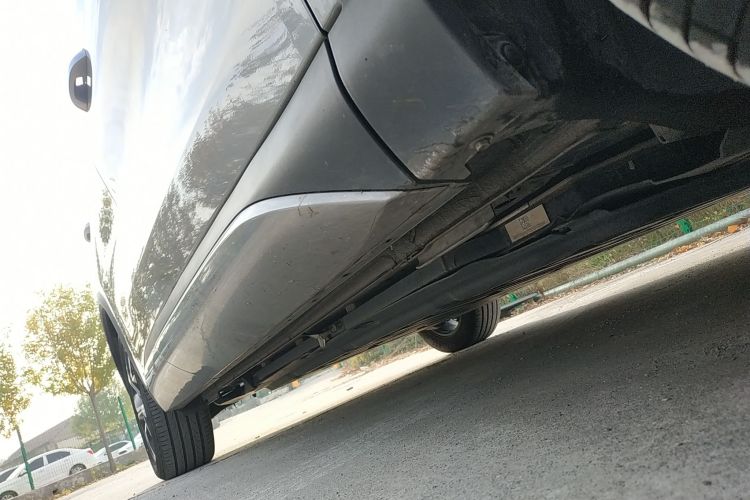 比亚迪 元PLUS 2023款 冠军版 430KM 超越型局部细节9001