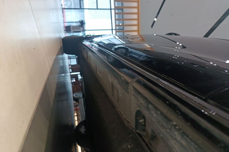 奥迪A6L 2018款 30周年年型 45 TFSI quattro 运动型局部细节9001