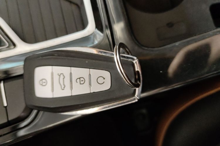 吉利汽车 帝豪GL 2020款 1.4T CVT豪华型中控内饰7001