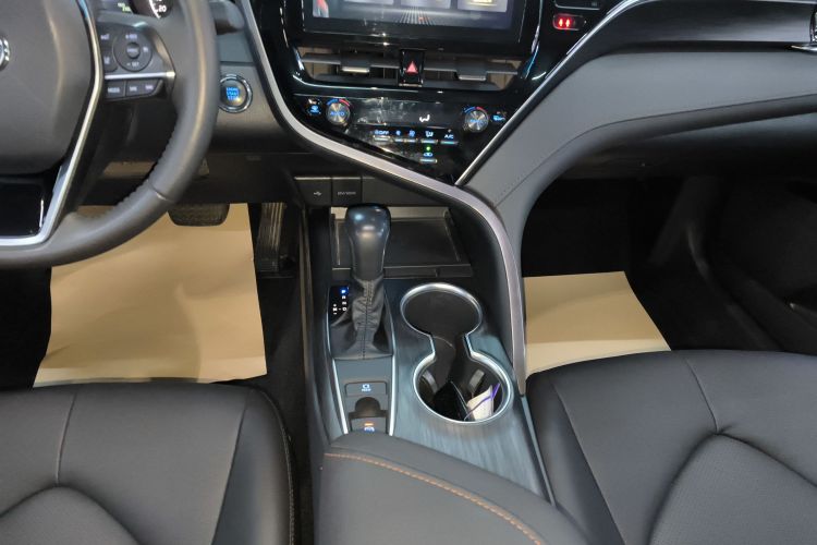 丰田 凯美瑞 2021款 2.0G 豪华版局部细节18