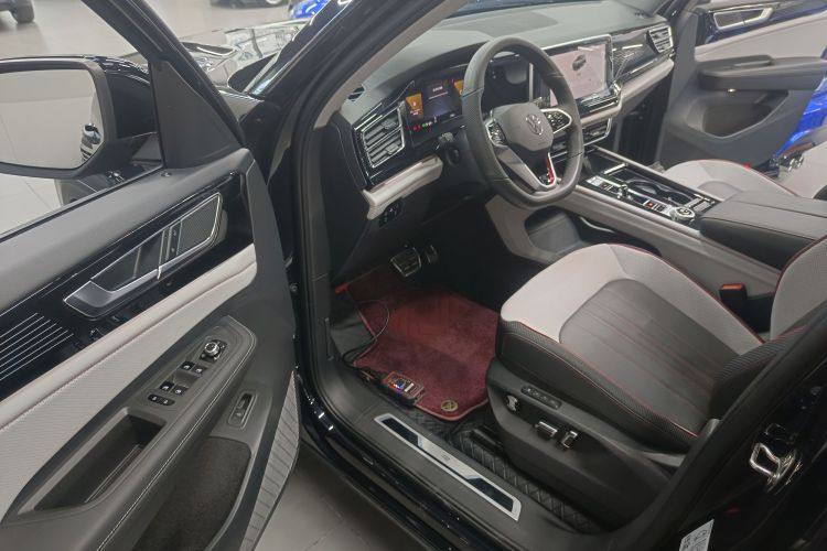 大众 途昂X 2024款 380TSI 四驱尊崇豪华版中控内饰20