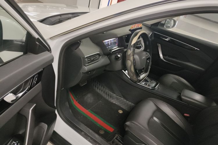 东风风神 奕炫GS 2020款 230T 自动越目版中控内饰20