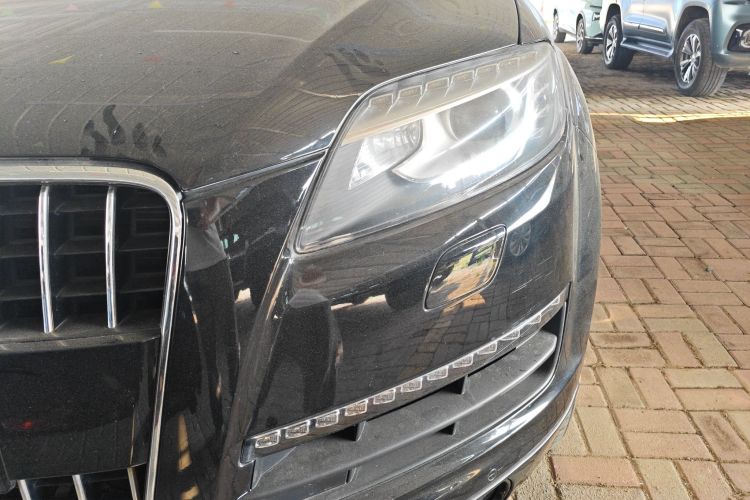 奥迪Q7 2015款 35 TFSI 进取型局部细节36