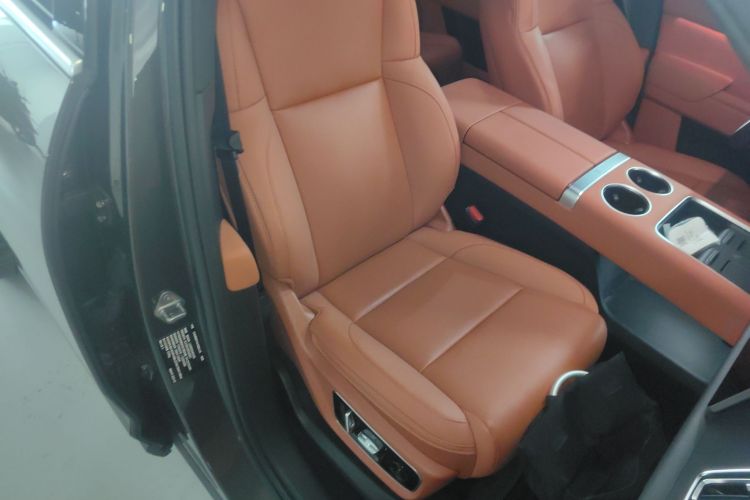 理想汽车 理想L7 2024款 Ultra局部细节41