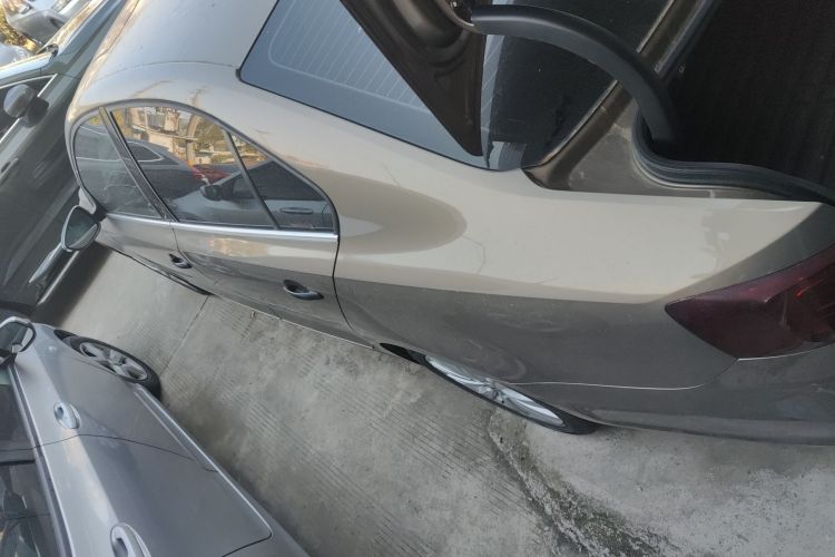 大众 速腾 2015款 1.6L 手动舒适型车身外观6003