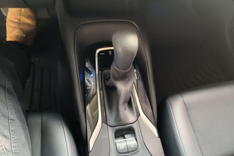 丰田 凌尚 2023款 2.0L 豪华版局部细节18