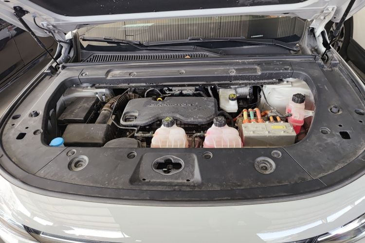 零跑汽车 零跑C10 2024款 210舒享版机舱底盘24