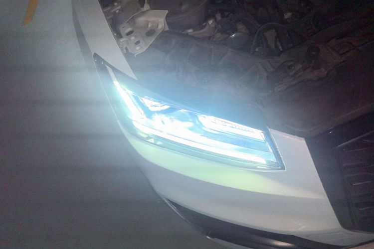 奥迪Q2L 2021款 35 TFSI 时尚动感型车身外观8