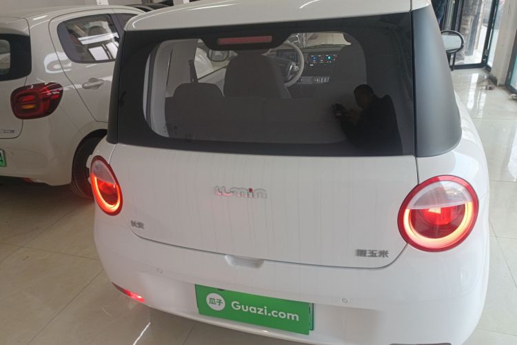 长安启源 长安Lumin 2026款 宝藏版 205km 酷爱米 宁德车身外观6