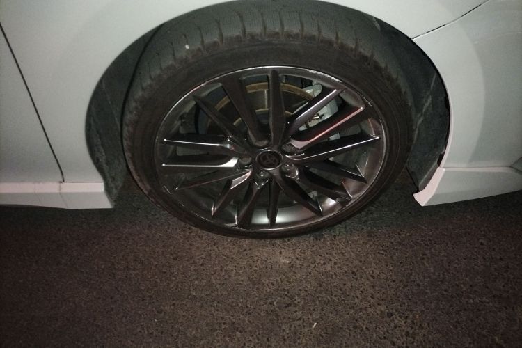 丰田 凯美瑞 2024款 双擎 2.0HXS 运动Plus版车身外观6007