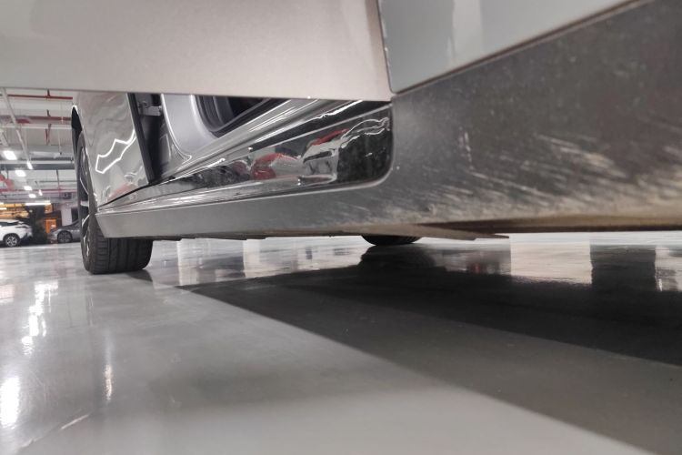 小鹏P7 2020款 670N局部细节9001