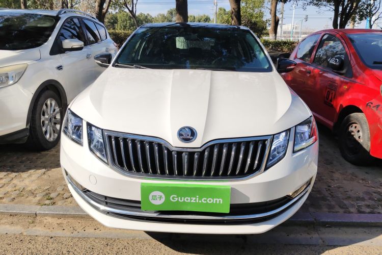 斯柯达 明锐 2019款 TSI280 DSG智行豪华版 国V车身外观6001