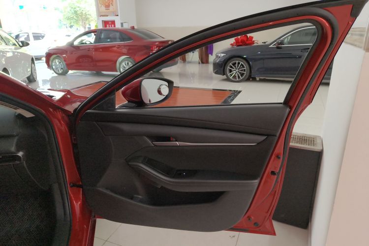 马自达3 昂克赛拉 2022款 2.0L 自动质擎版中控内饰42