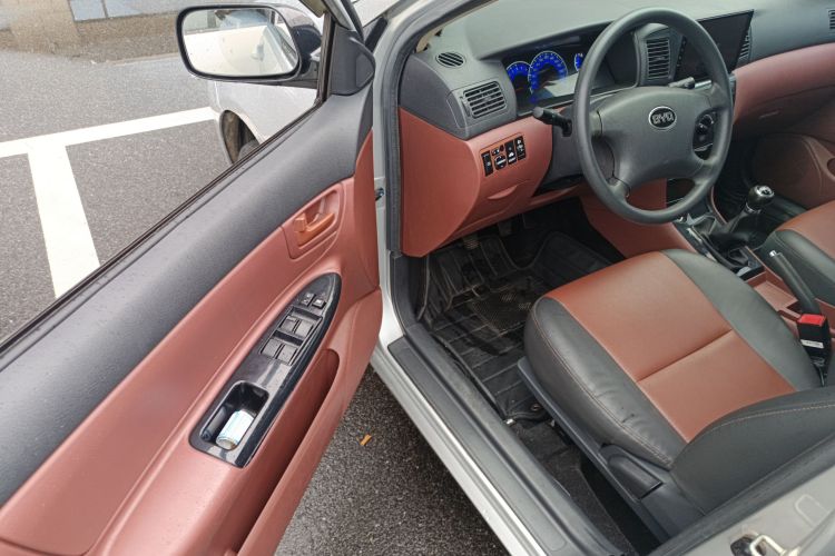 比亚迪F3 2018款 1.5L 手动经典型中控内饰20